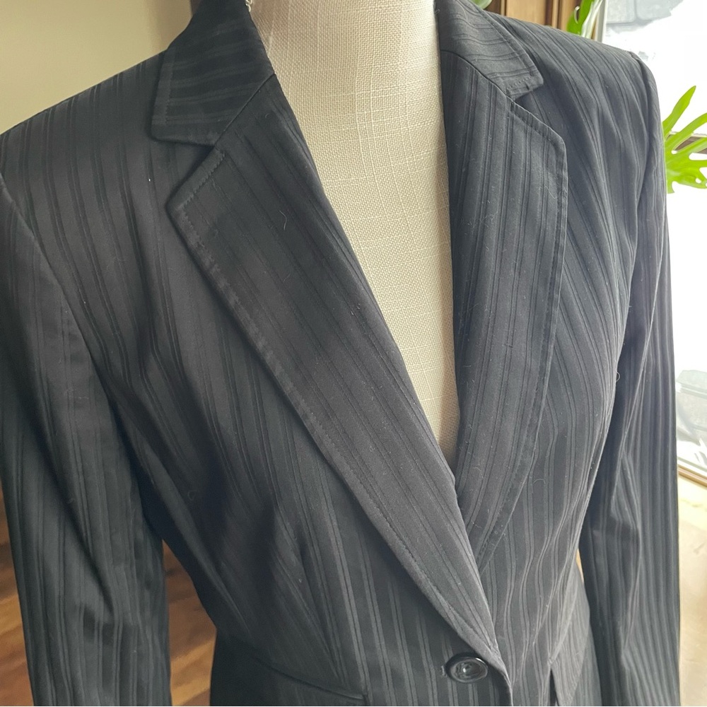 Anne Klein 2 Black Cotton Striped Blazer & Pants Suit Set size 6 - Picture 15 of 15